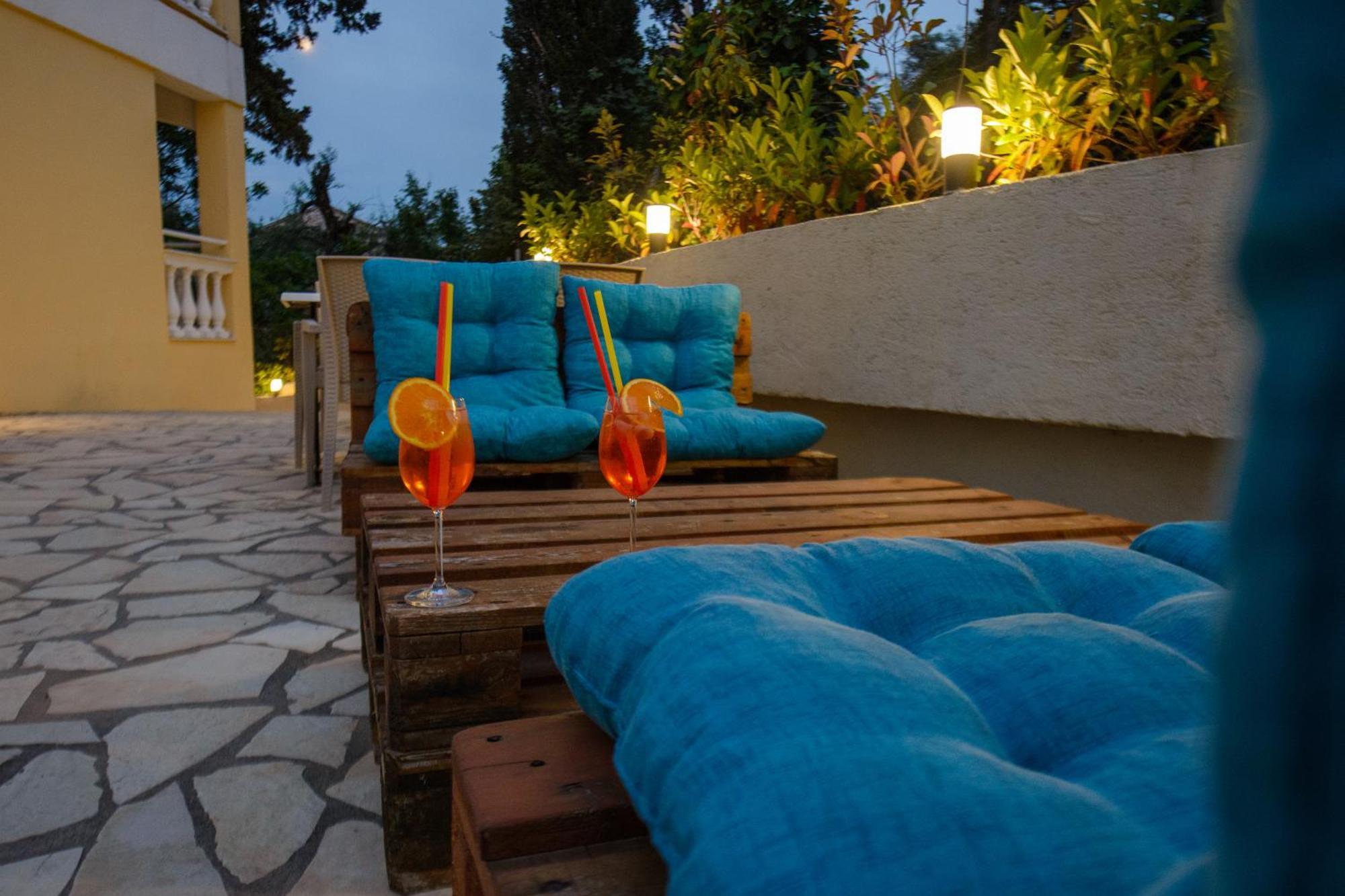 Saint Spiridon Hotel Kassiopi Exteriör bild